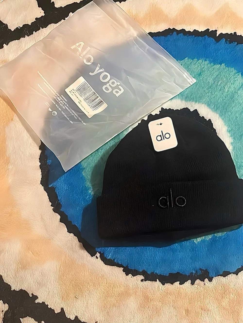 ALO Yoga Kids Black Ribbed Beanie with Subtle Logo